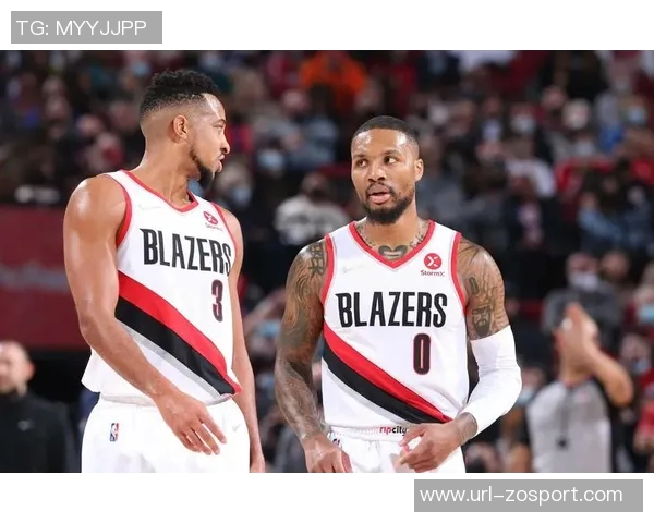 安芬尼西蒙斯回忆与利拉德CJ搭档经历助力普理查德磨合提升